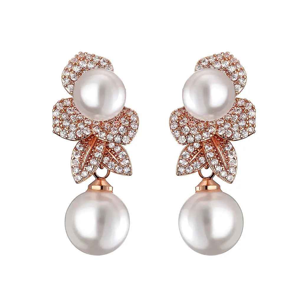 Retro Affordable Luxury Fabulous Pearl Earrings Female Fashion Simple Flower Zircon Ear Studs - Norellé