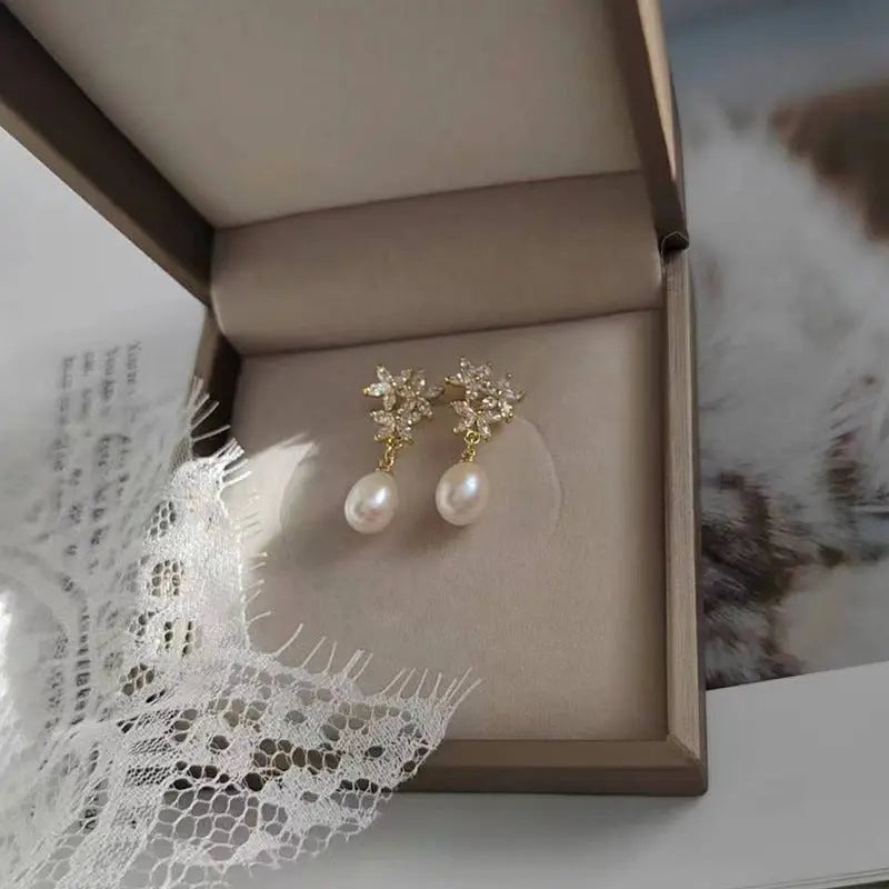 Water Pearl Earrings Niche Micro-inlaid - Norellé