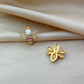 Bee Light Luxury Zircon 925 Silver Stud Earrings - Norellé
