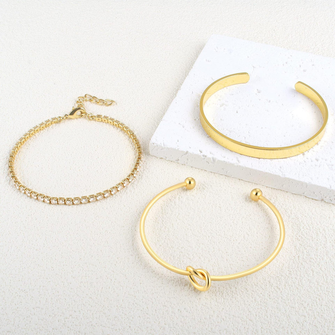 Stainless Steel Heart Knot Bracelet - Norellé