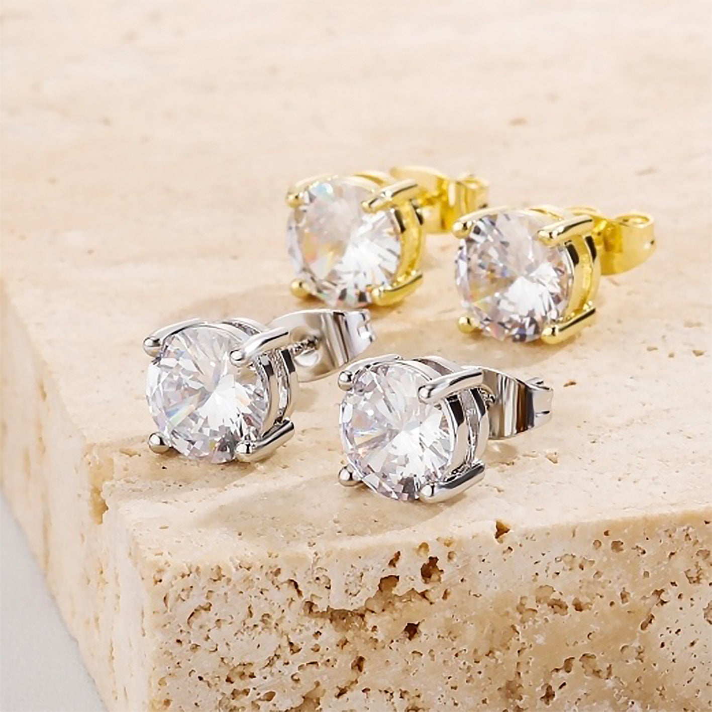 Gold-plated Micro-inlaid Round Zircon Ear Studs Earrings - Norellé