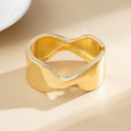 Exaggerated Glossy Square Notched Irregular Bracelet - Norellé