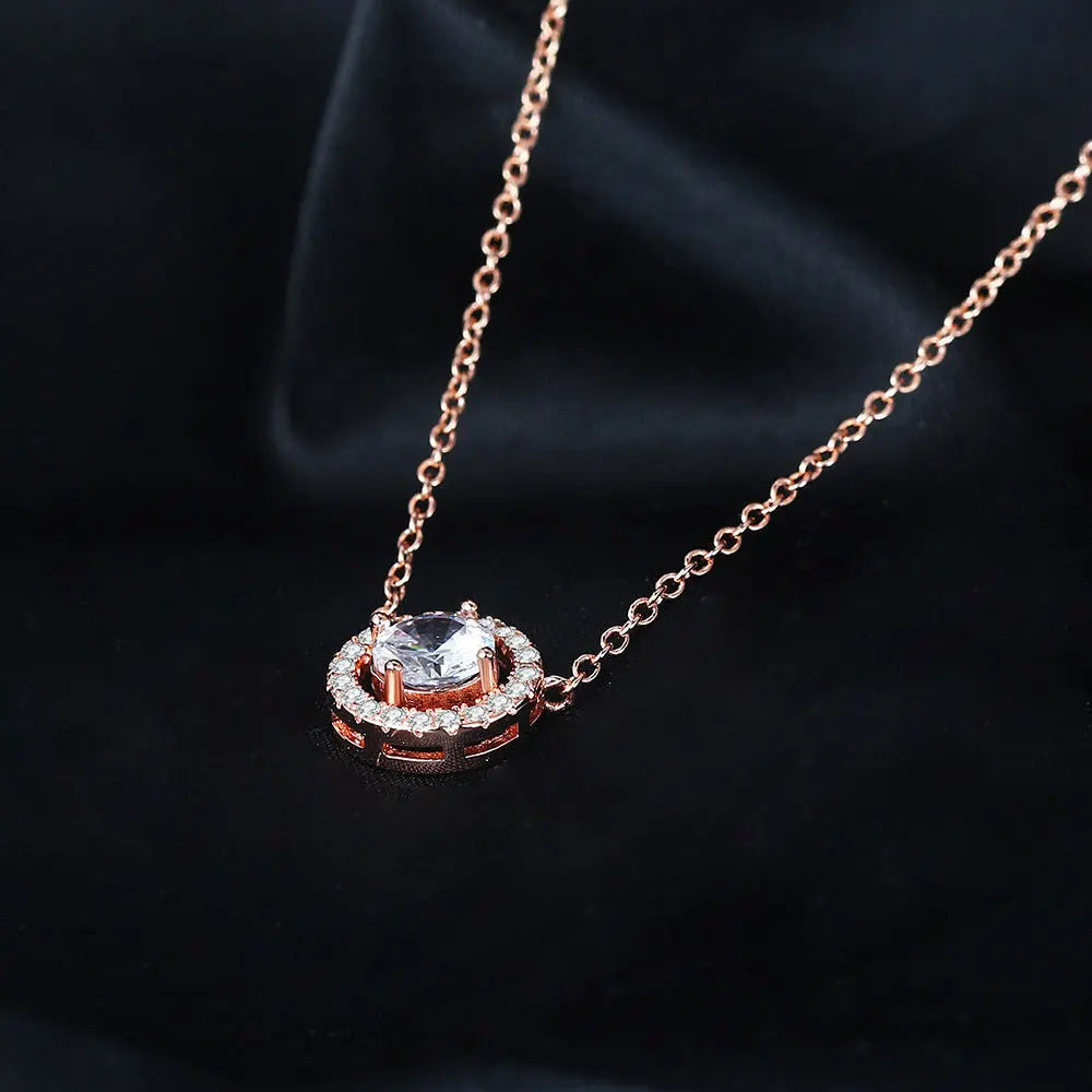 Women's Stylish Round Zircon Pendant Clavicle Chain - Norellé