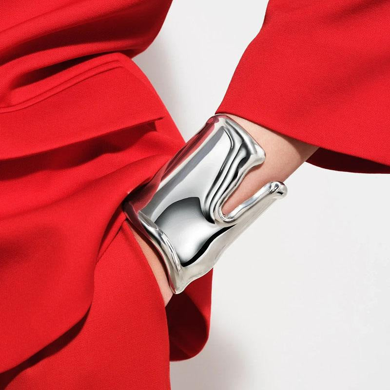 Metal Cross Horseshoe Open-ended Bracelet - Norellé