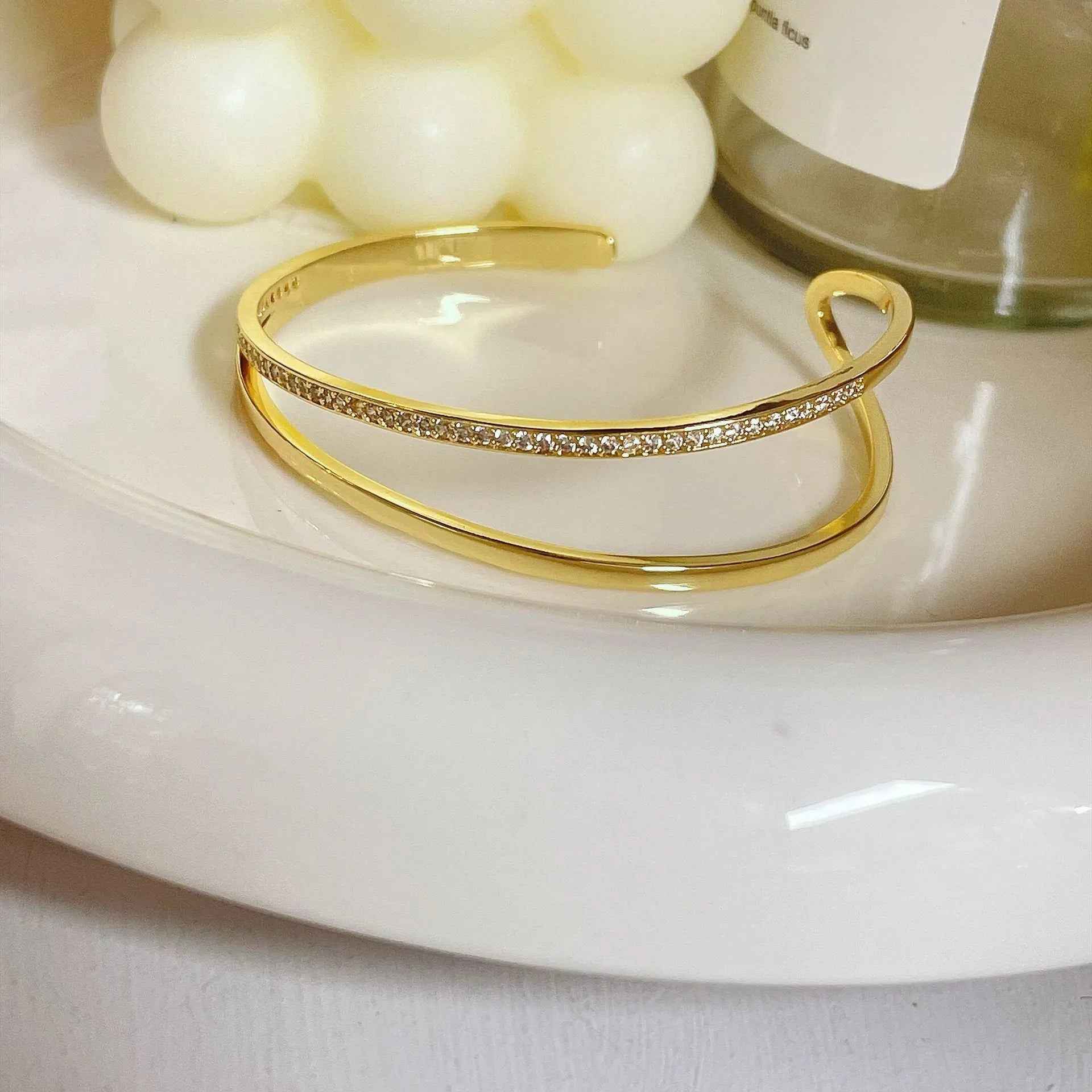 Graceful Personality High-end Fashion All-match Bracelet - Norellé