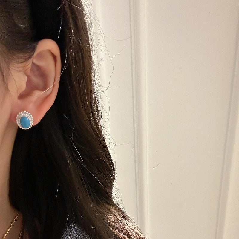 Mild Luxury Retro Twist Encircling Egg-shaped Turquoise Ear Stud Necklace - Norellé