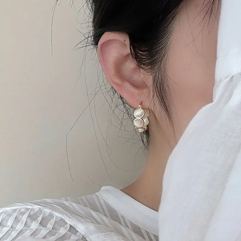 Sweet Opal Earclip Earrings Light Luxury And Simplicity - Norellé