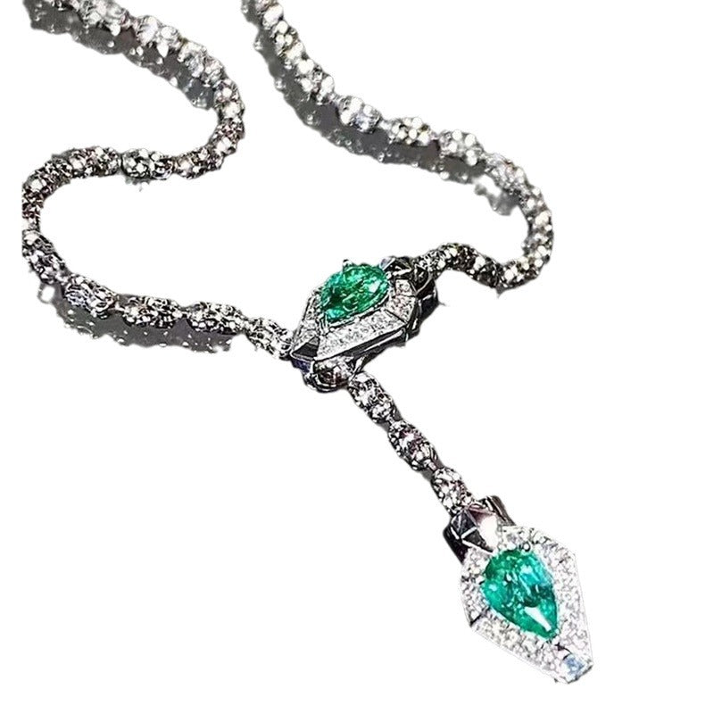 Cool Green Zircon Snake Delicate Style Necklace - Norellé