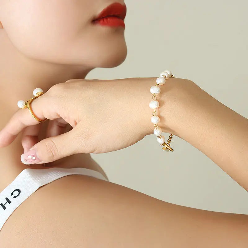 Retro Affordable Luxury Freshwater Pearl OT Buckle Bracelet Necklace - Norellé