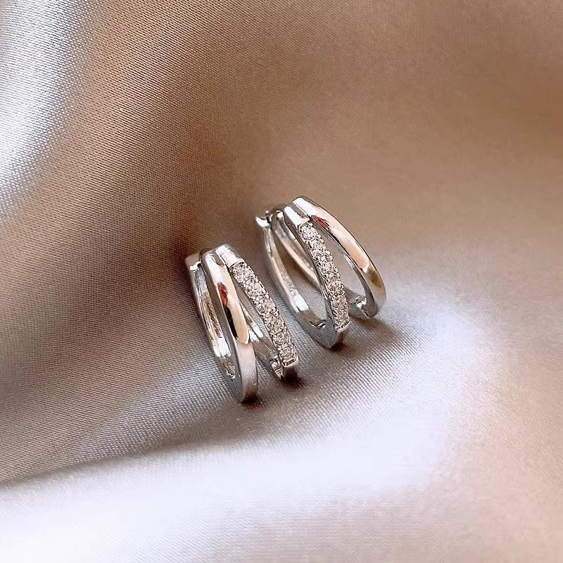 Women's Copper Inlaid Zircon Double Ring Ear Clip - Norellé