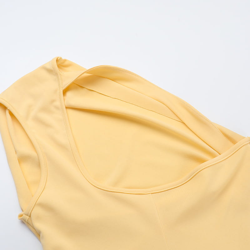 Women’s Pleated Backless Dress