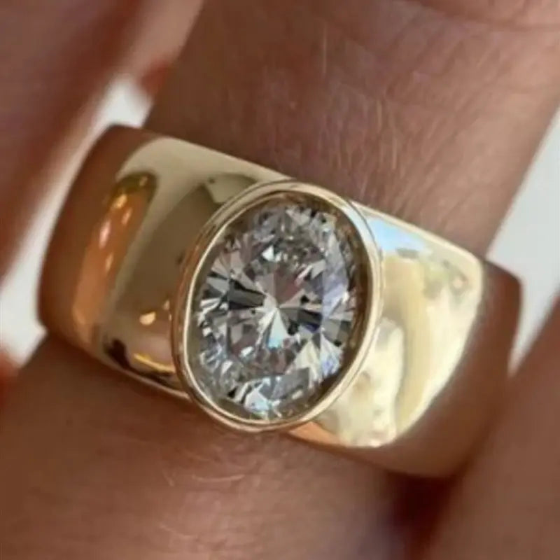 Gold Inlaid Rhinestone Delicate Ring - Norellé