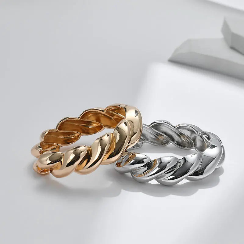 Female Twist Design Croissant Thread Creative Bracelet - Norellé