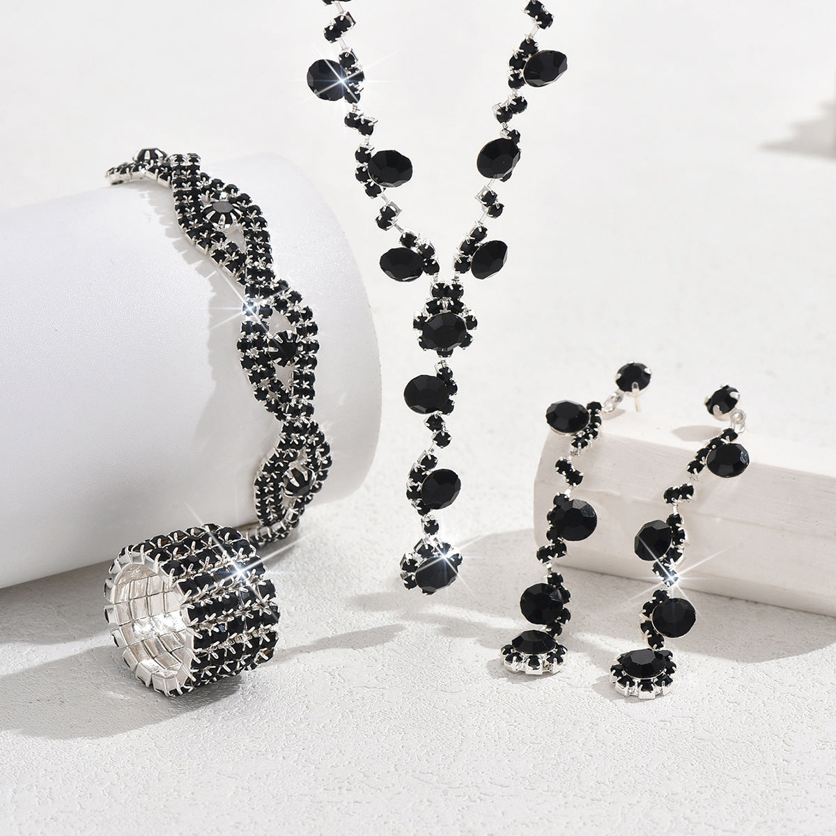 Fashion Crystal Necklace Ear Stud Bracelet Jewelry Accessories - Norellé