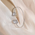 Women's Simple Bracelet Bracelet High-grade Water Drop Inlaid Women's Square Diamond - Norellé