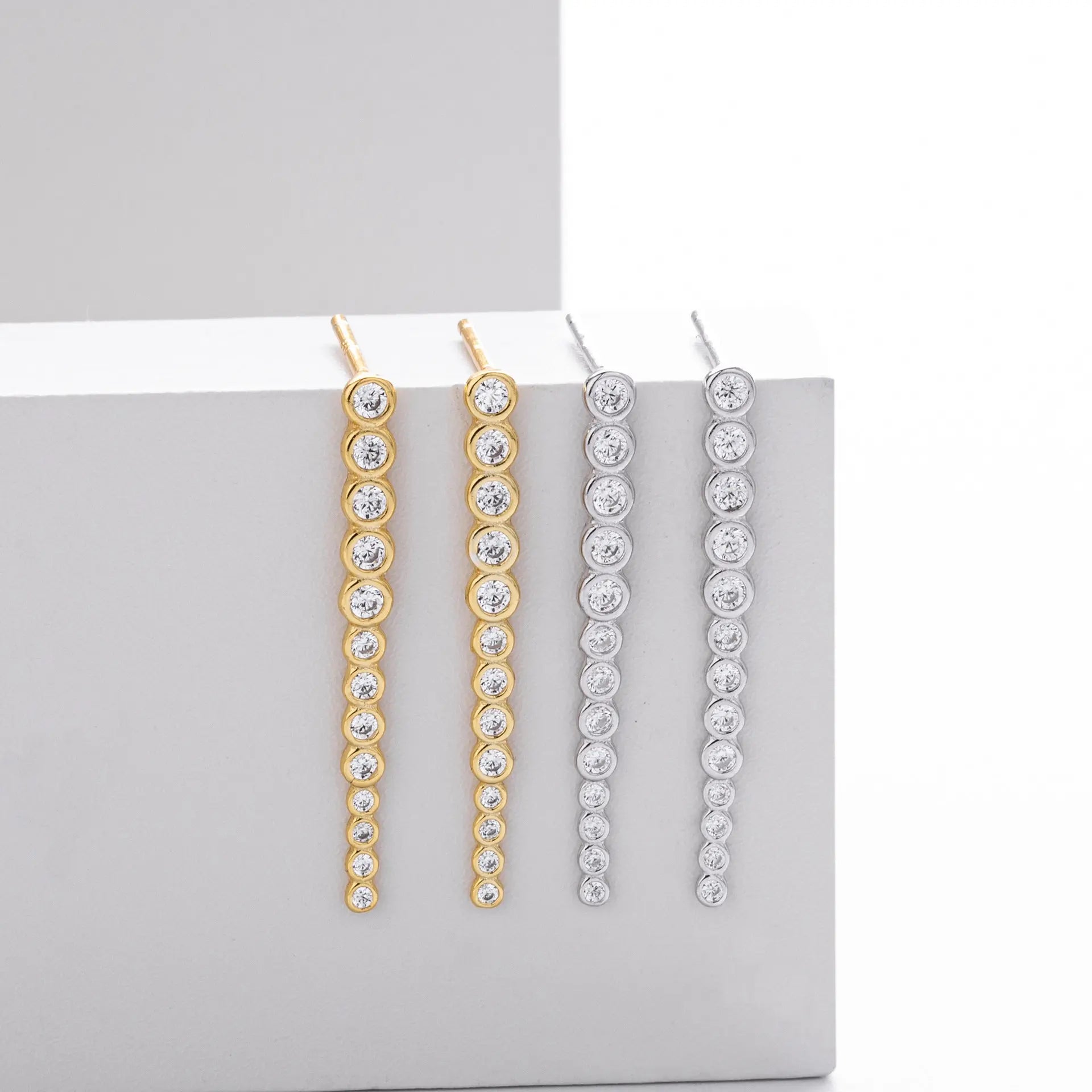 Fashion S925 Sterling Silver Zircon Stick Earrings - Norellé