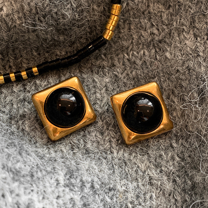 Square Black Agate Middle Ancient Gold Earrings For Women - Norellé