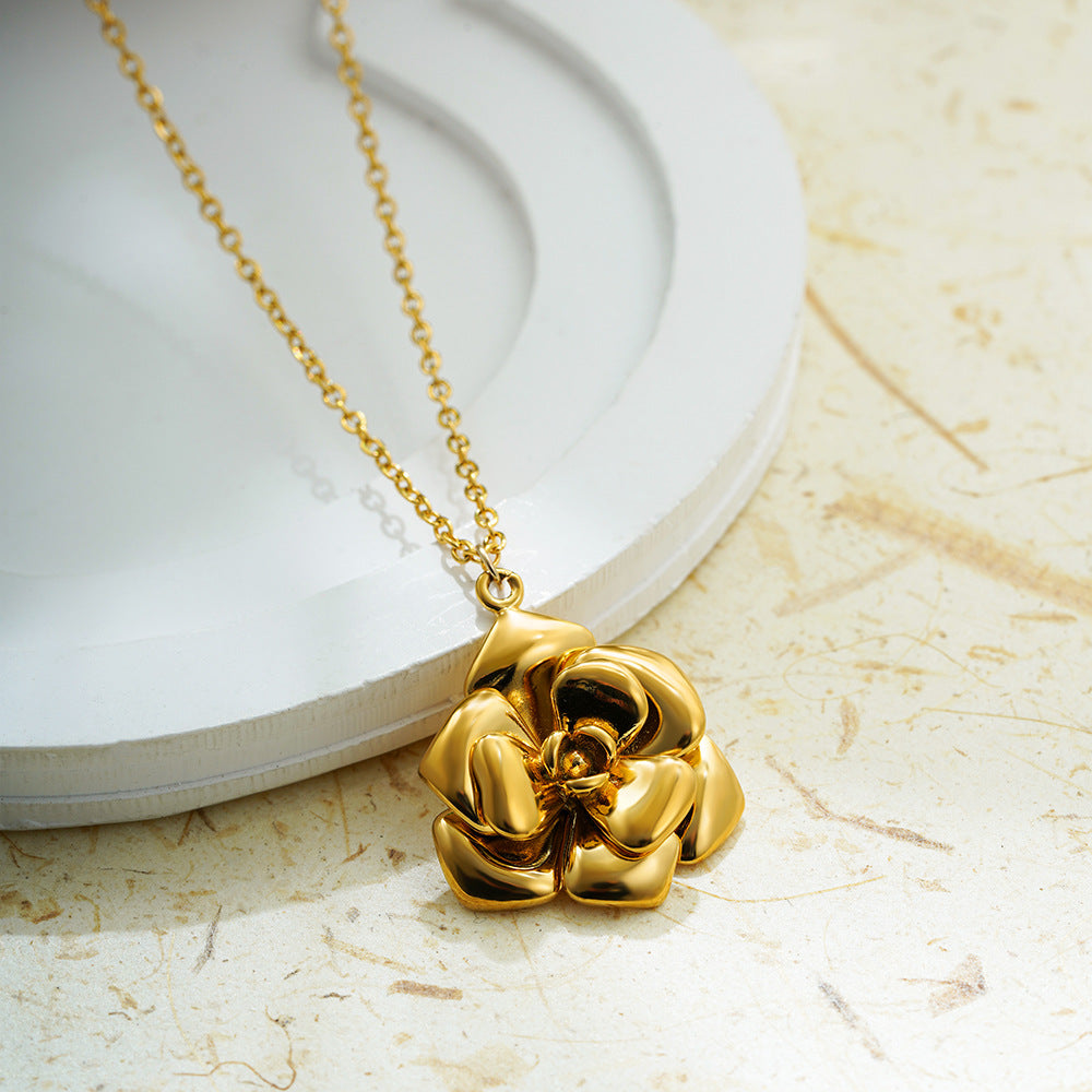 Elegant Necklace Plated 18K Real Gold Rose Flower Light Luxury - Norellé