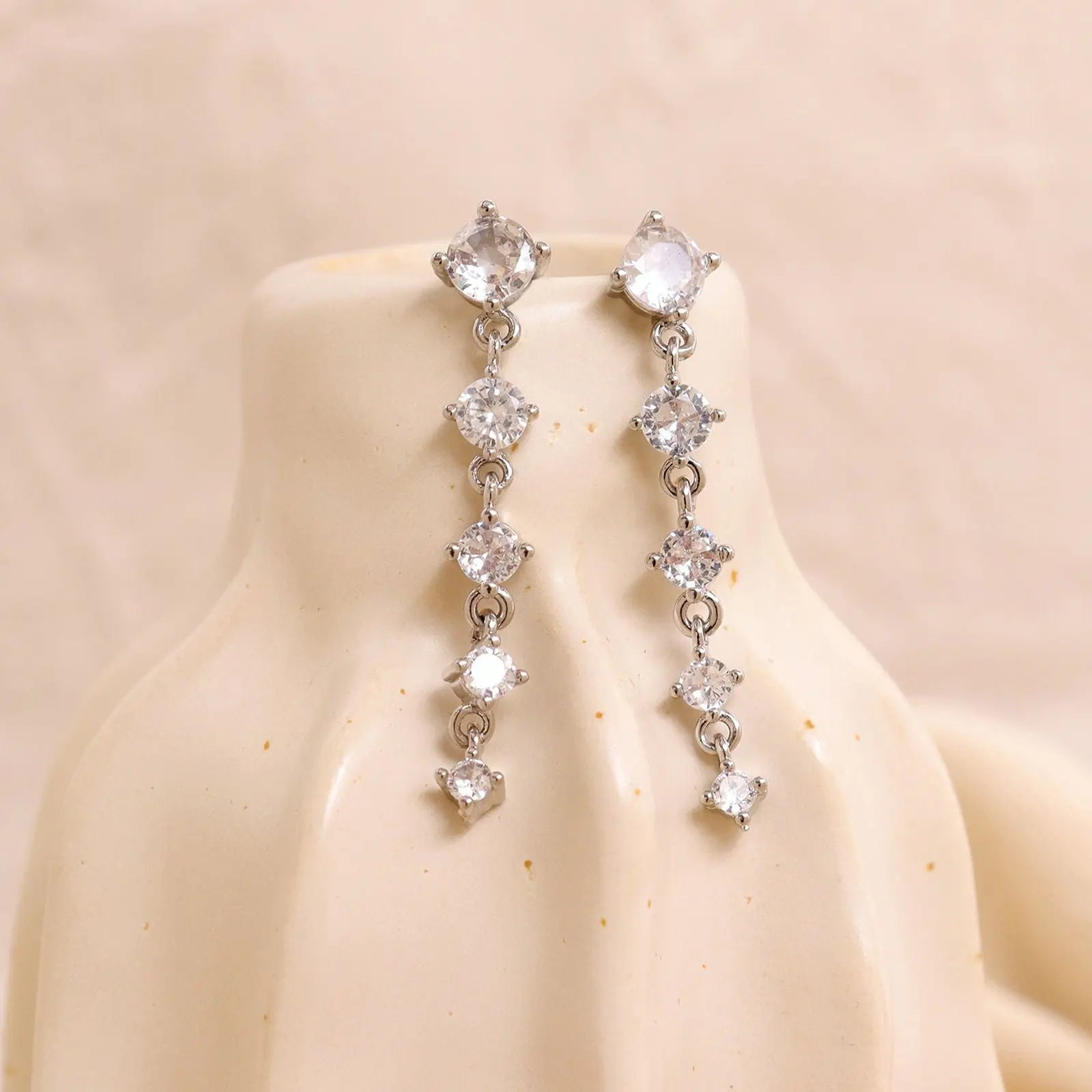 Tassel Pendant Earrings - Norellé