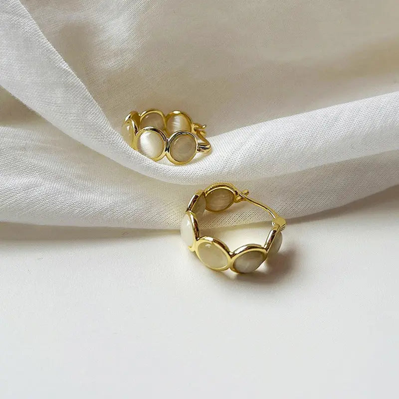 Sweet Opal Earclip Earrings Light Luxury And Simplicity - Norellé