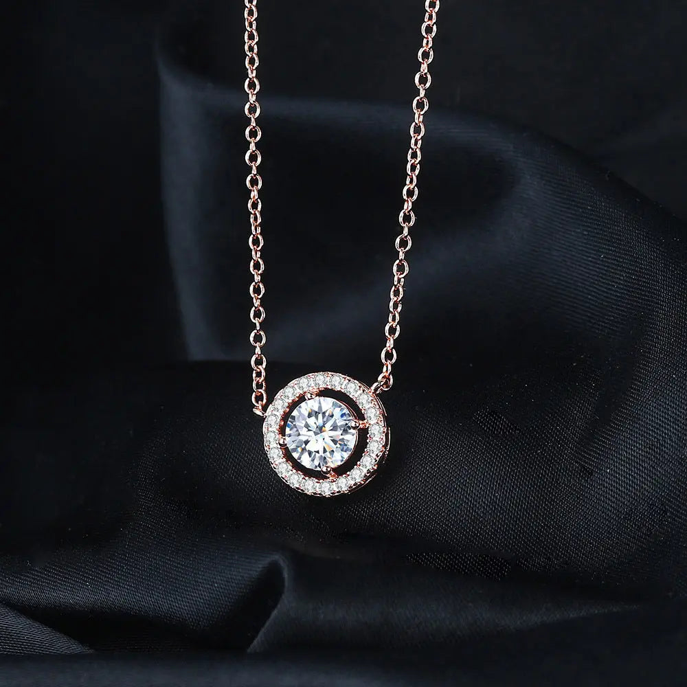 Women's Stylish Round Zircon Pendant Clavicle Chain - Norellé