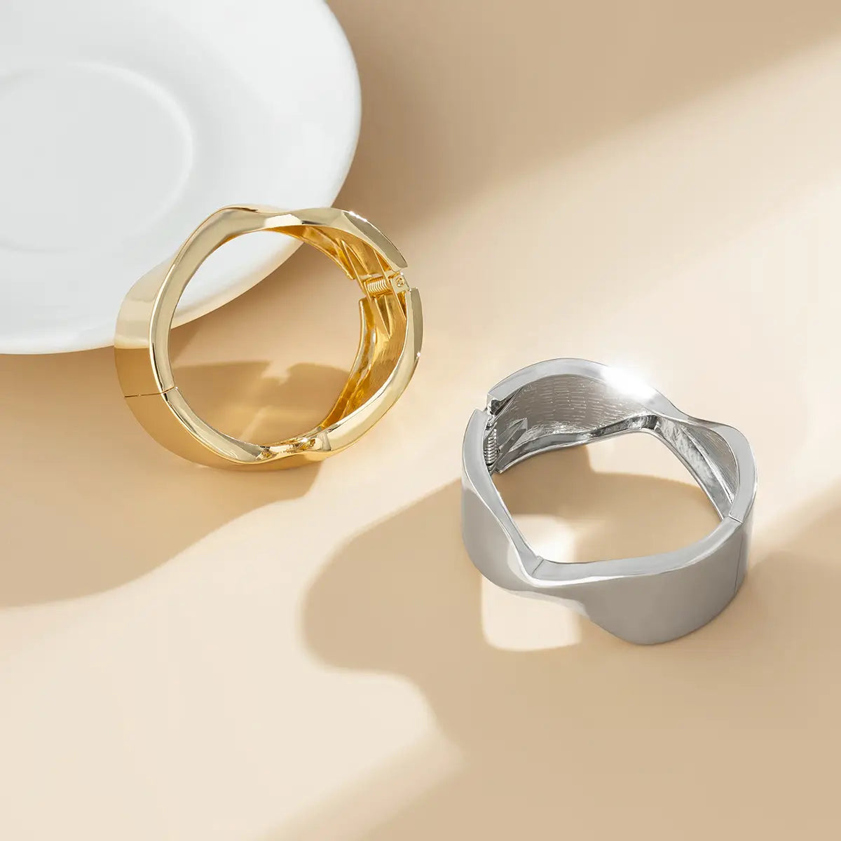 Exaggerated Glossy Square Notched Irregular Bracelet