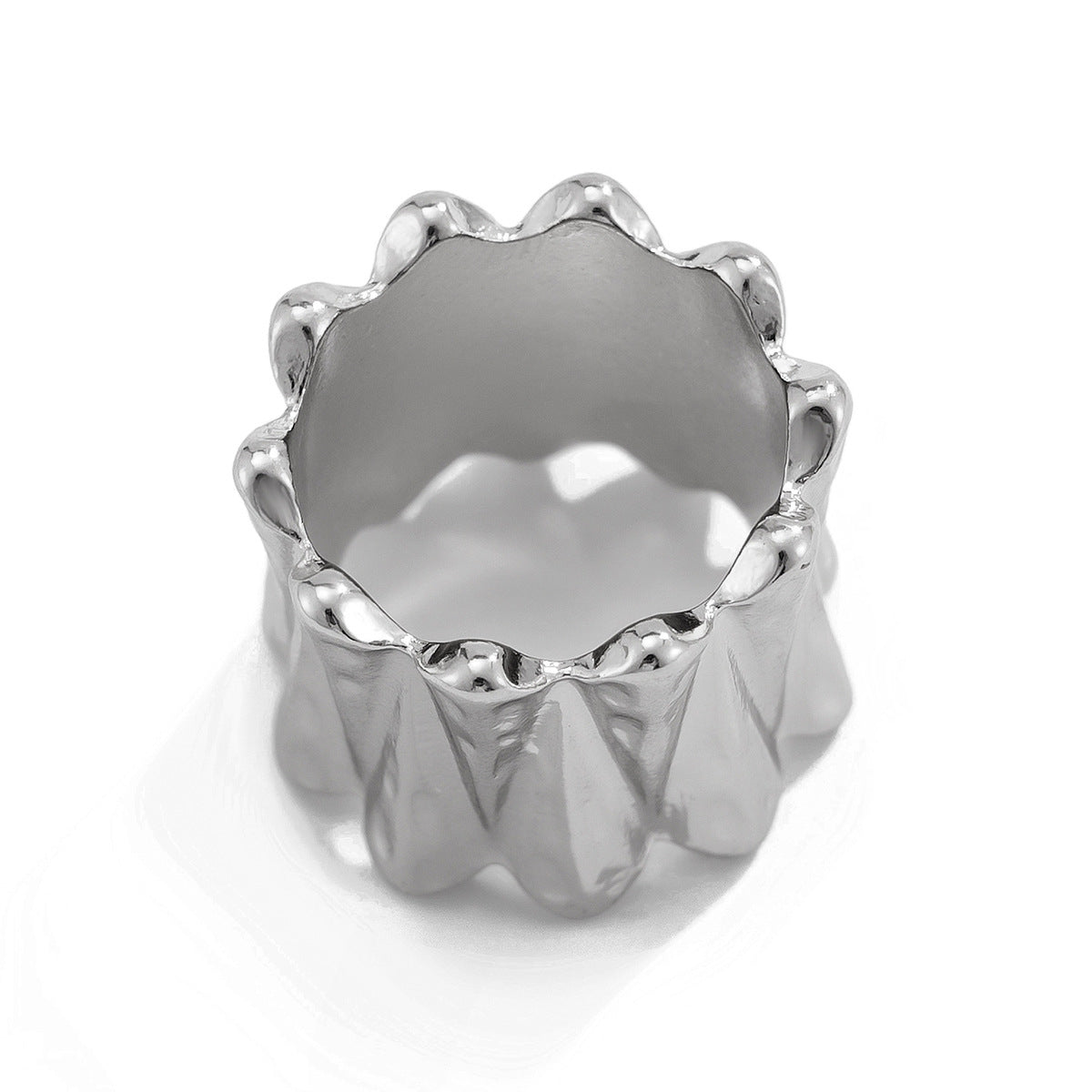 Ornament Hip Hop Style Irregular Glossy Twisted Ring - Norellé