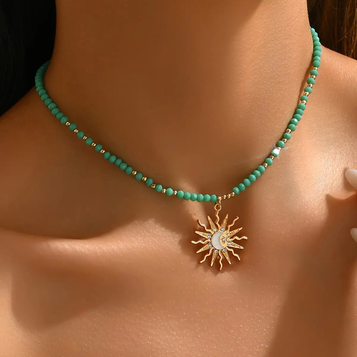 Fashionable All-match Rhinestone Dripping Sun Necklace - Norellé