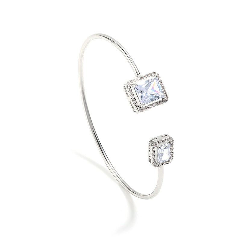 Women's Simple Bracelet Bracelet High-grade Water Drop Inlaid Women's Square Diamond - Norellé