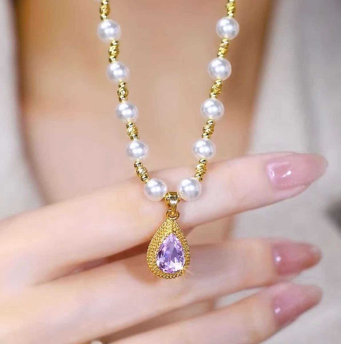 Purple Water Drop Pendant Pearl Necklace - Norellé