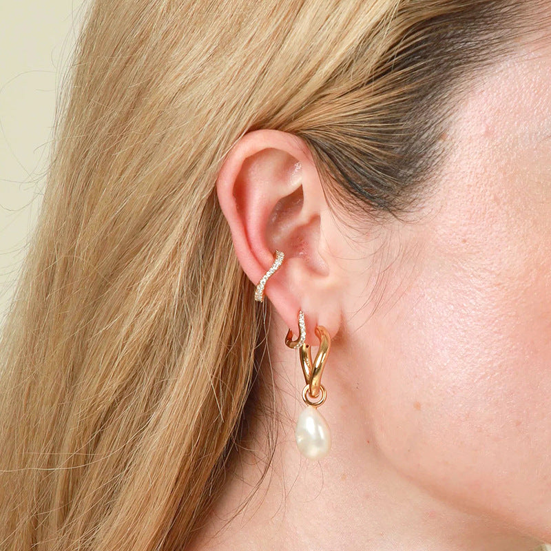 Sterling Silver Needle Advanced Curve Shape Ear Clip - Norellé