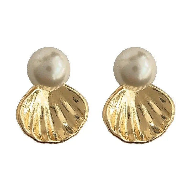 Light Luxury Shell Simple Temperament Pearl Earrings - Norellé