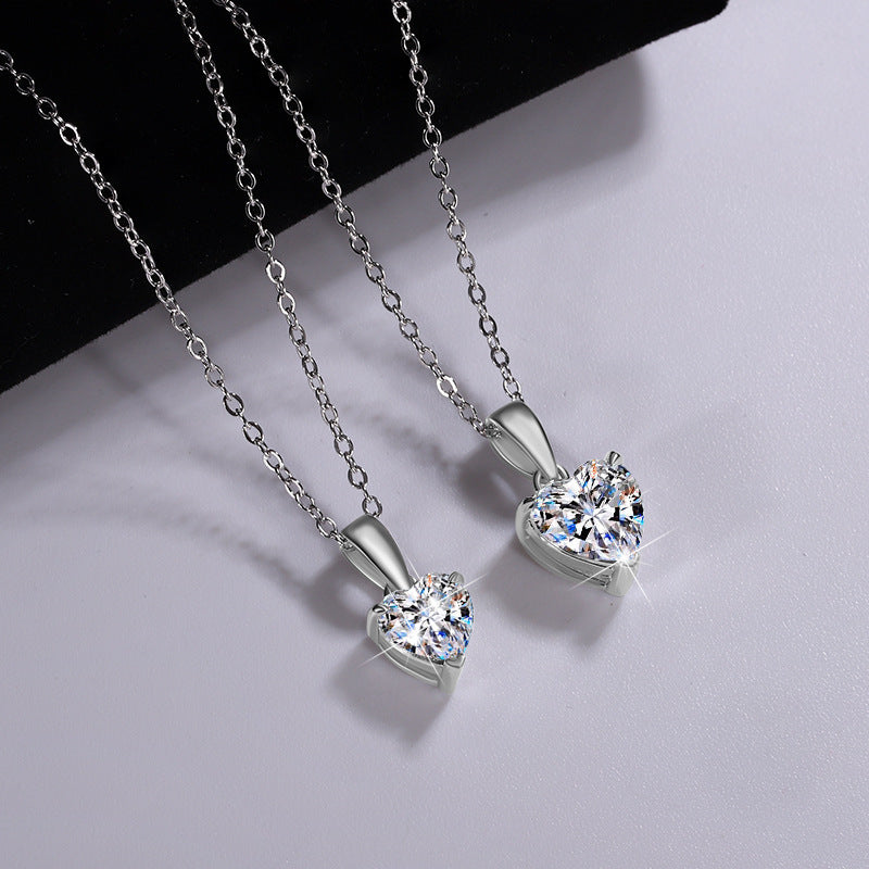 S925 Sterling Silver Moissanite Pendant Heart Necklace - Norellé