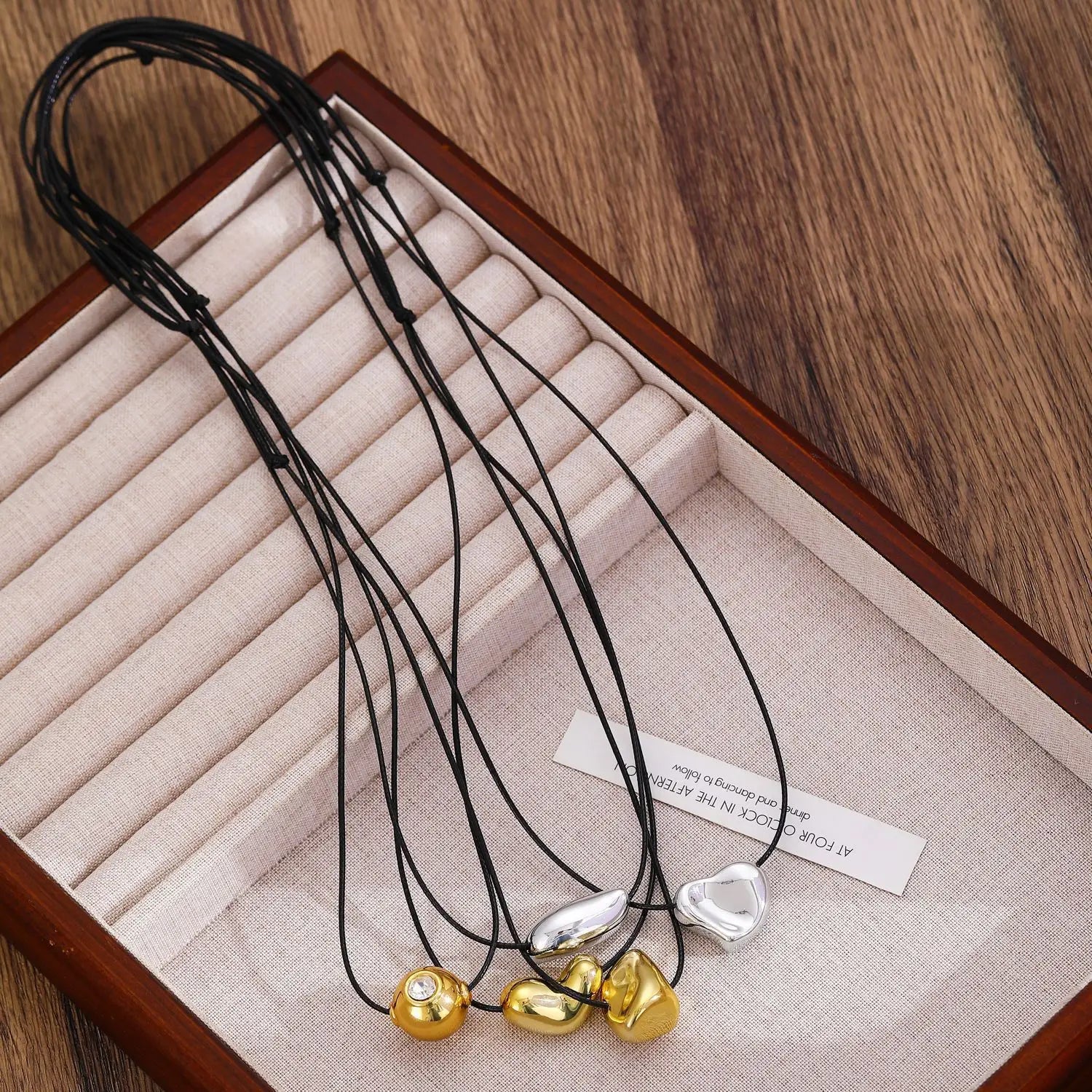 Women’s Simple Ball Love Knotted Bracelet Necklace