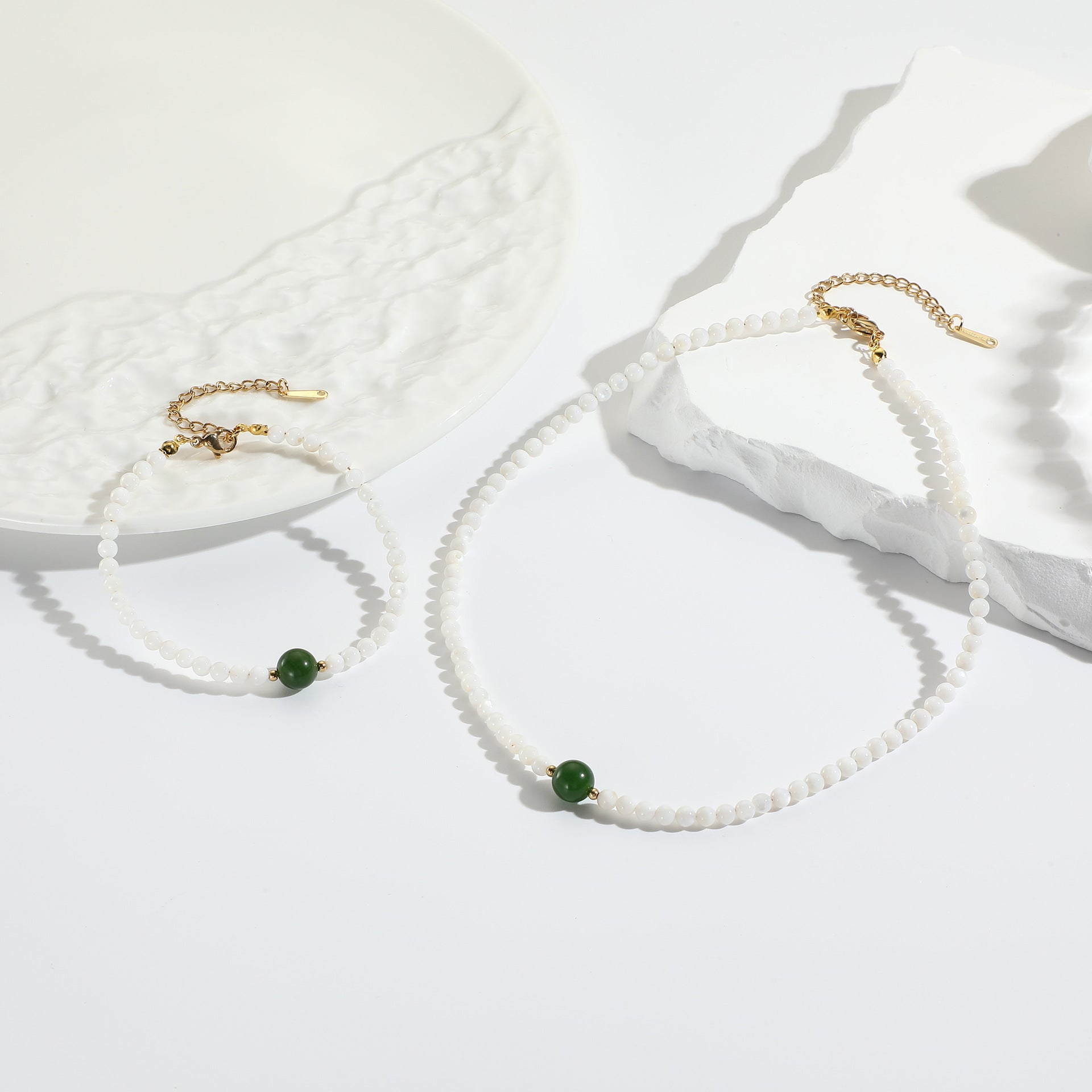 New Special-interest Design Stainless Steel Golden Balls Spacer Bone Joint Shell Beads Women's Fashion Necklace - Norellé