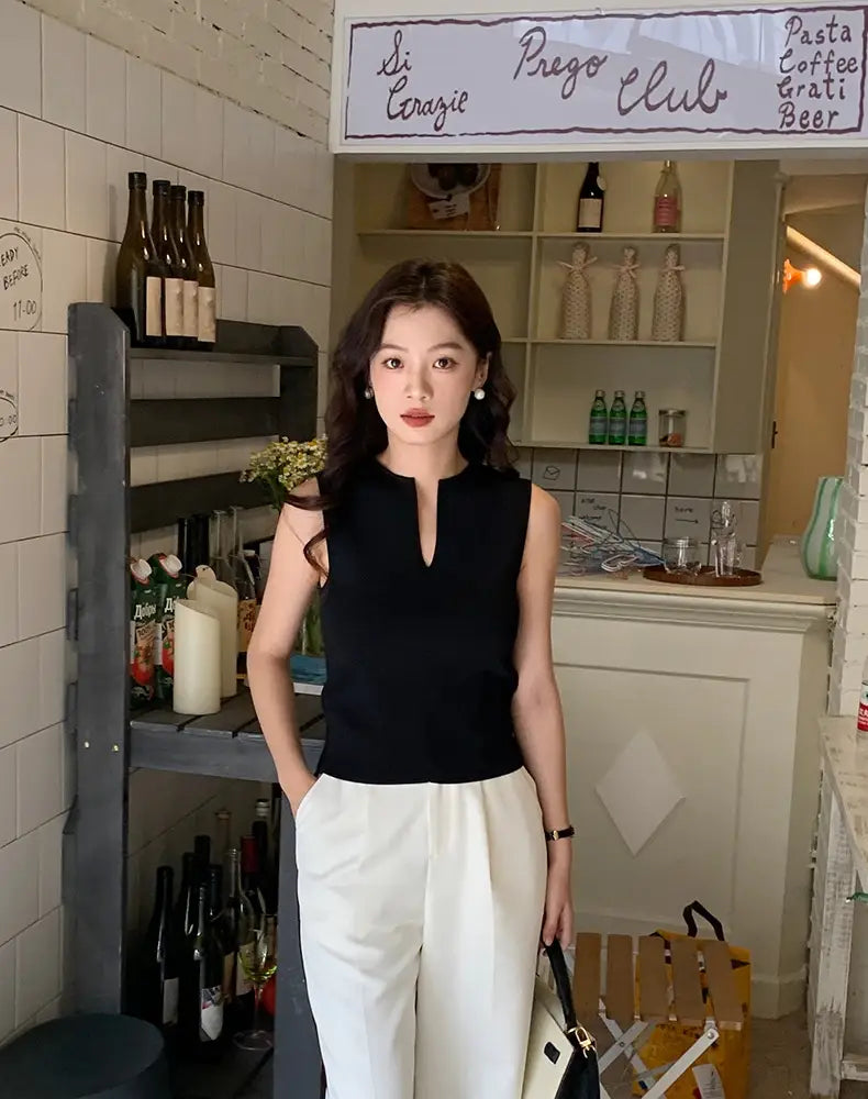 Women V-neck Breathable Sleeveless Knit Tank Top