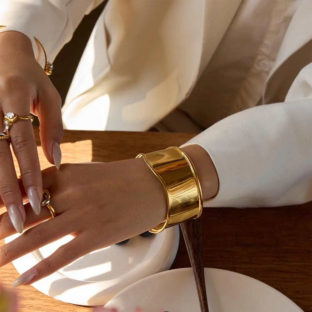 Wide Spiral Bracelet Stainless Steel