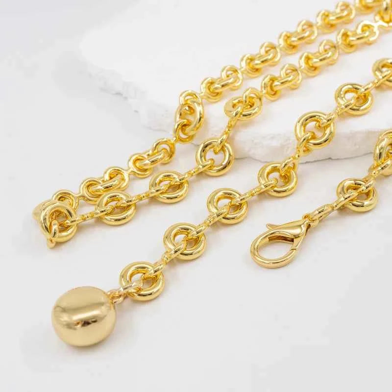 Round Light Gold Waist Chain Belt