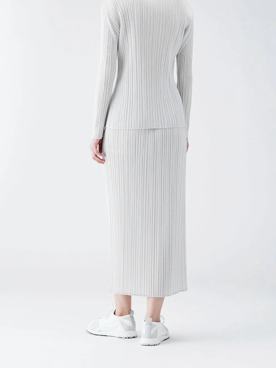 Pleated Hip Hugging Slim Half Skirt