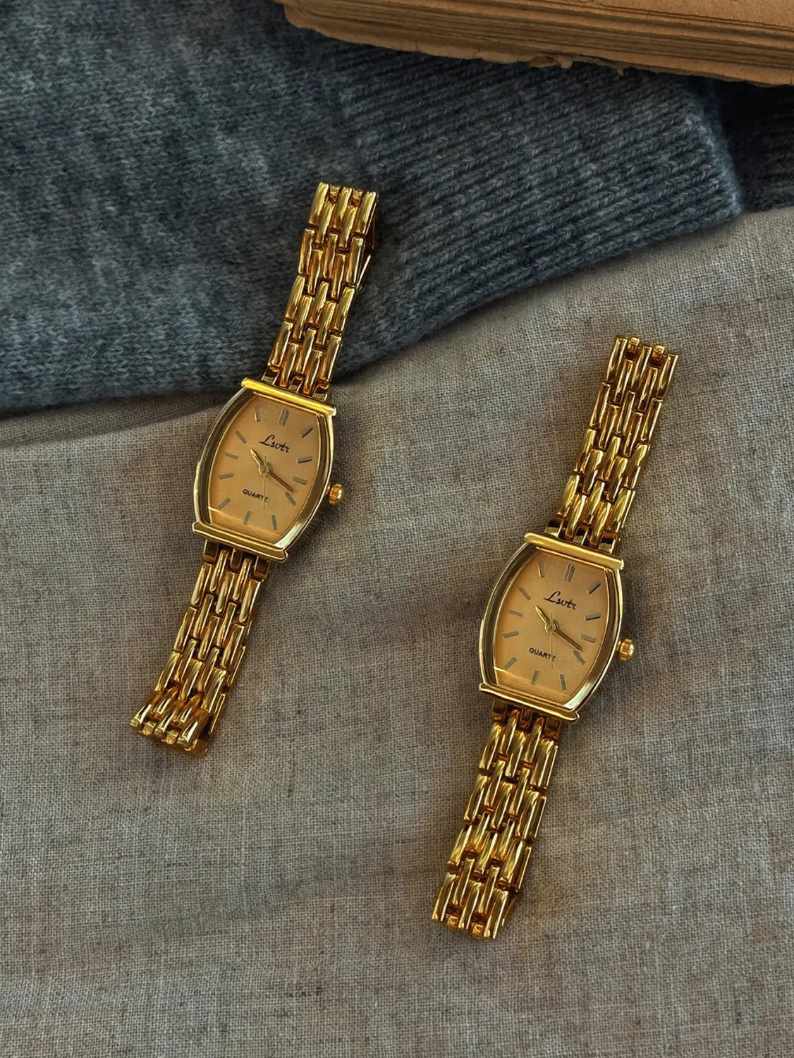 French Retro Gold Small Dial Ladies Watch