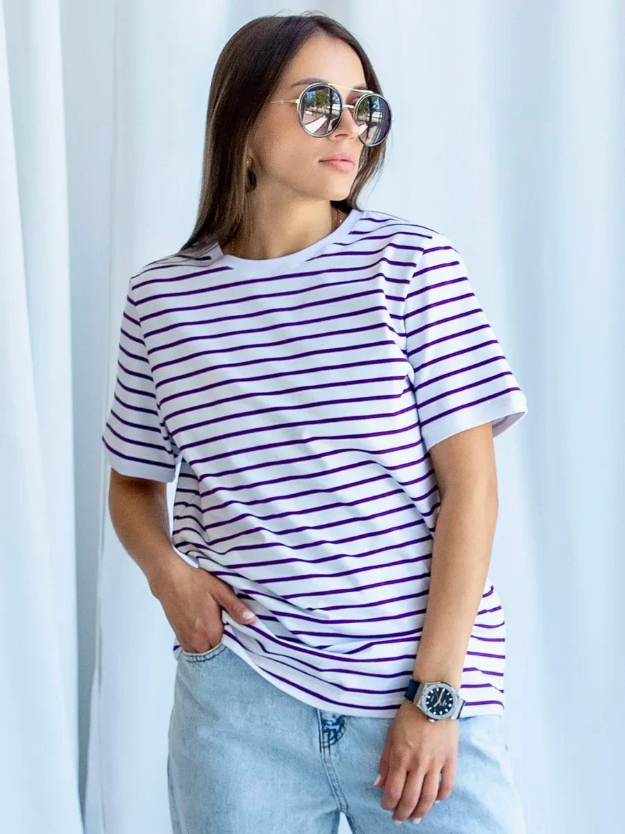 Women’S Contrasting Striped Printed T-Shirt