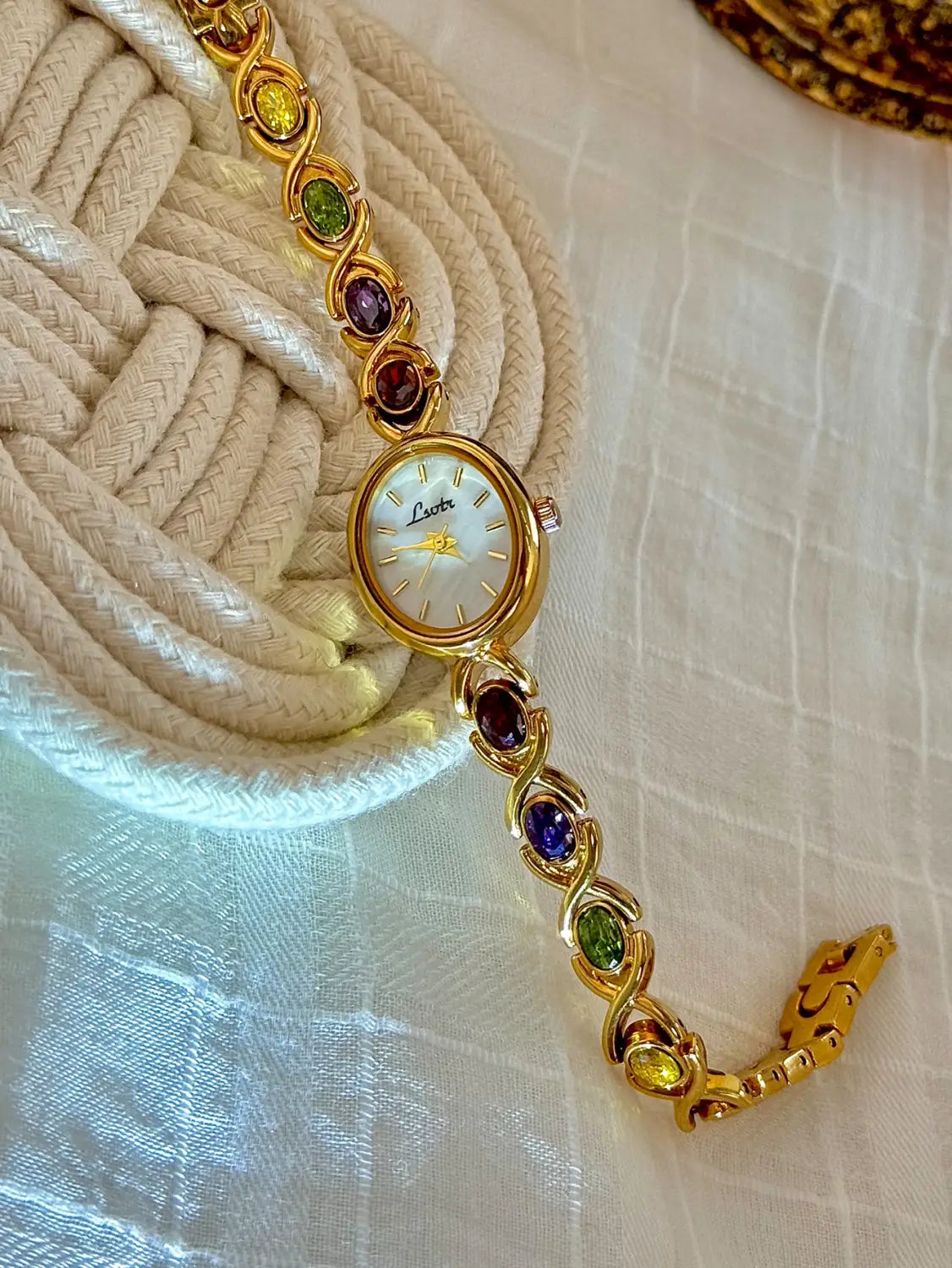 Colorfuled Tourmaline Gem Rhinestone Retro Elegant Fashion Women’s Watch Oval Mother-Of-Pearl Dial