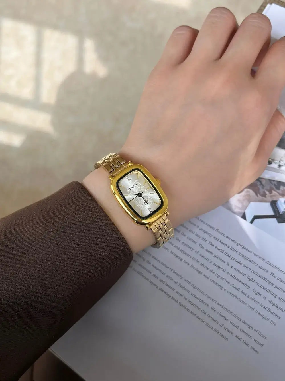 Vintage Gold Watch for Women Stainless Steel Strap