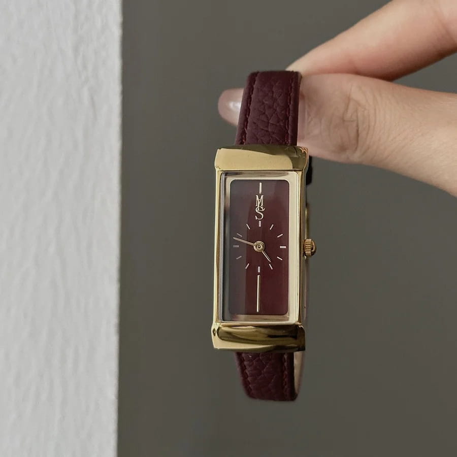 Genuine Leather Women’s Red Retro Watch