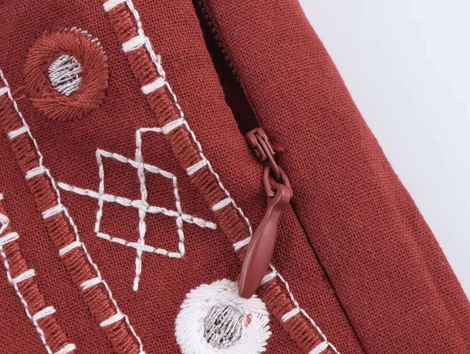 Women’s Casual Embroidered Sleeveless V-neck Short Vest Top + High Waist Shorts