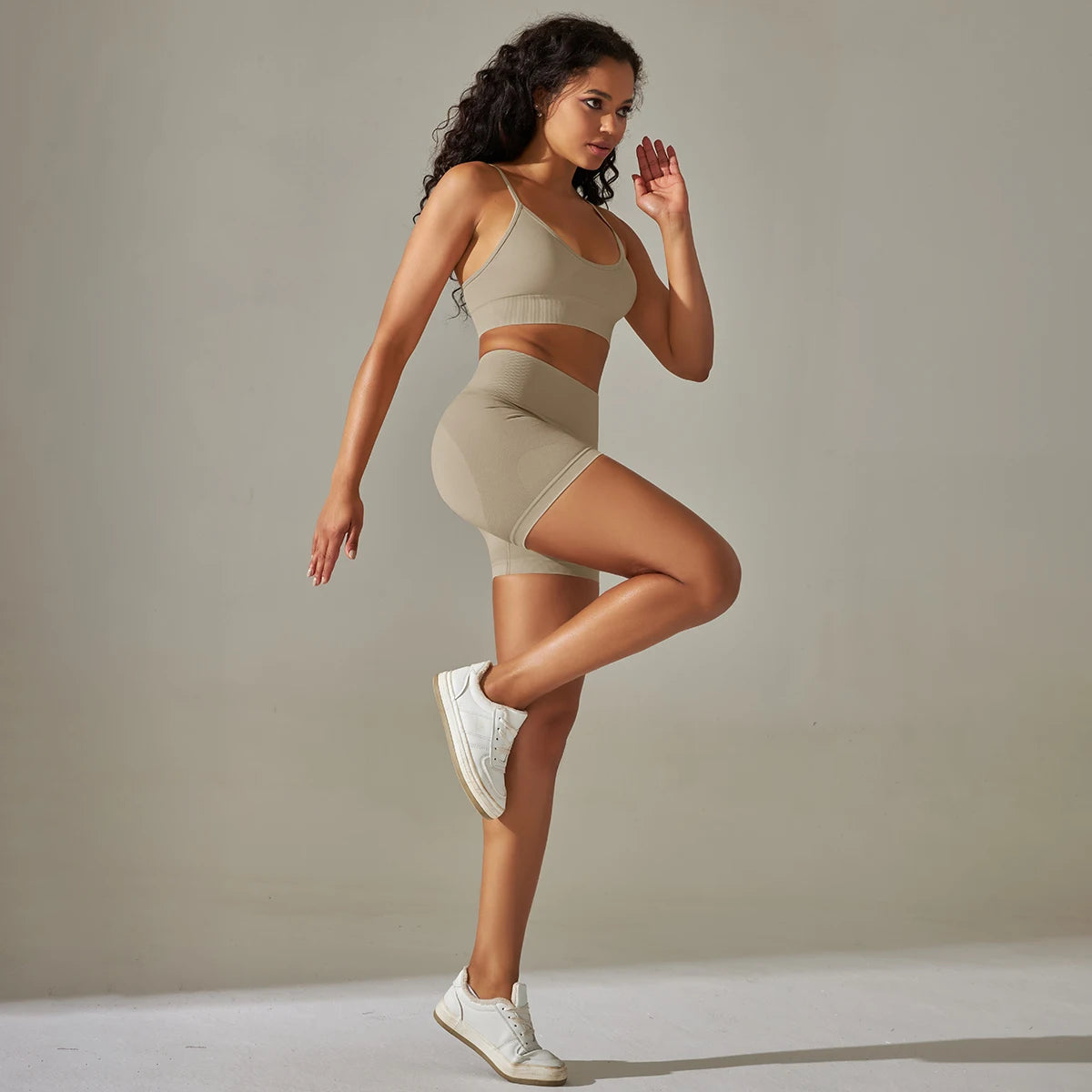 Seamless Yoga Set Camisole Bra Shorts