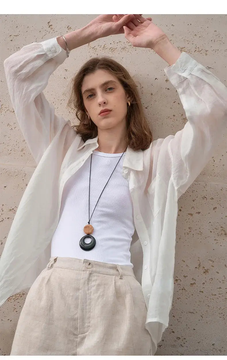 Women’s Lapel Long-Sleeved White Casual Loose Blouse