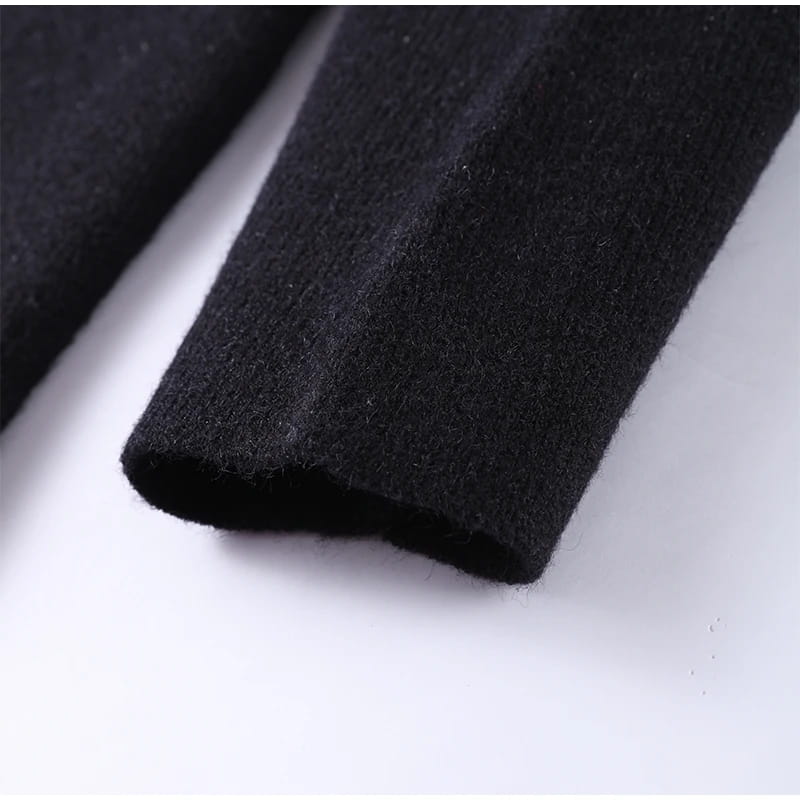 Elegant V-neck Solid Knitted Cardigan For Women