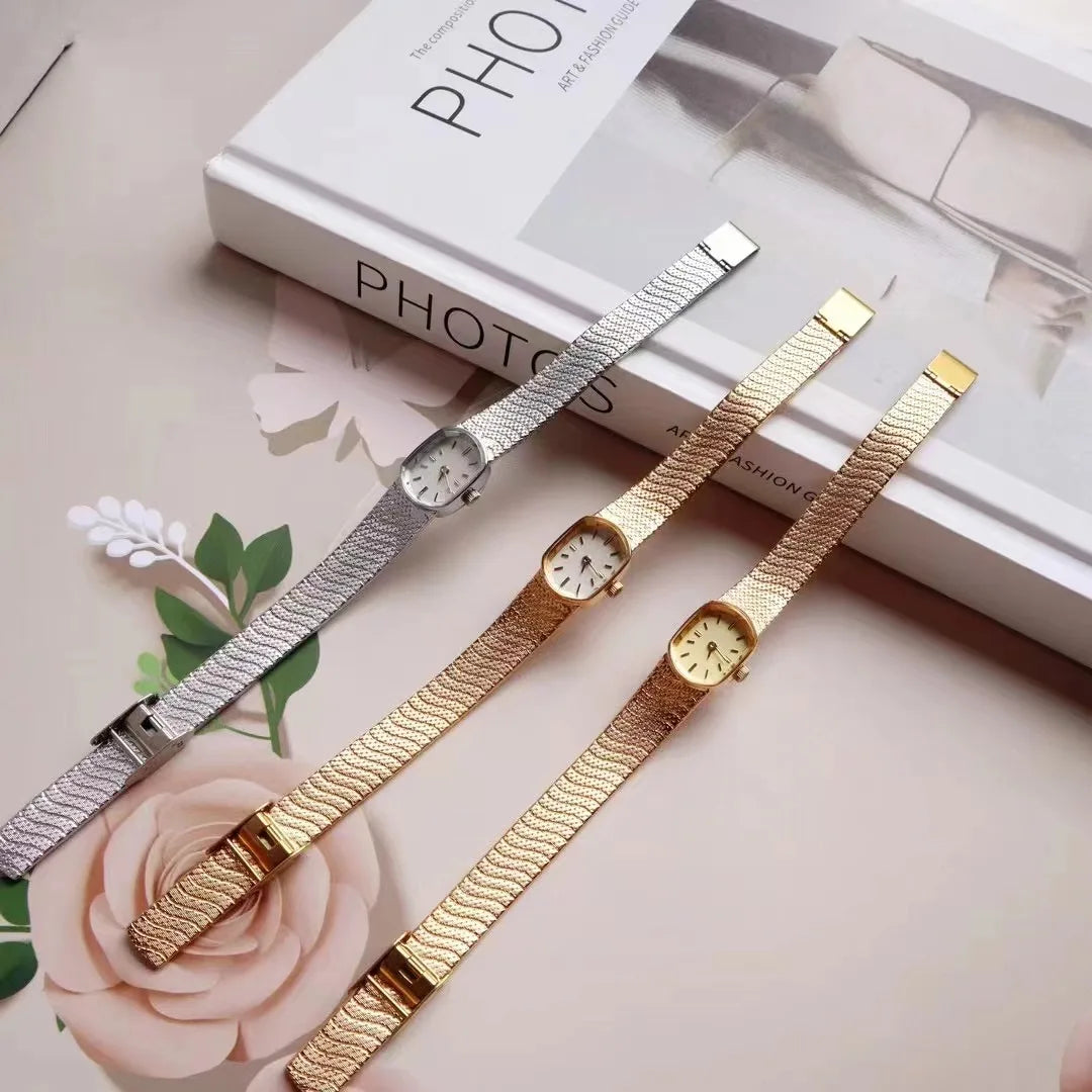 Women’s Watch Vintage Gold Luxury High end