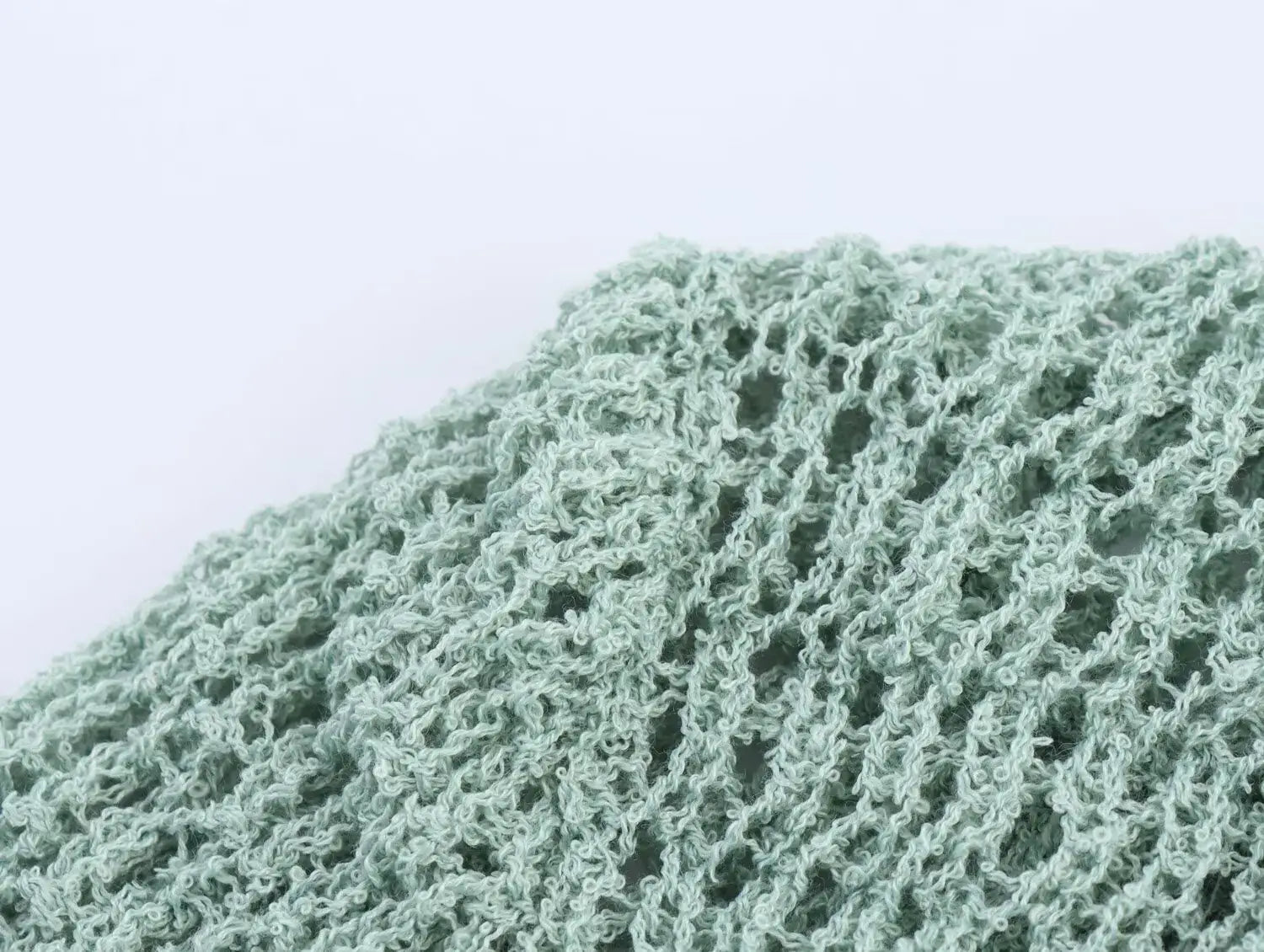 Women’s Slim Fit Knitted Cardigan